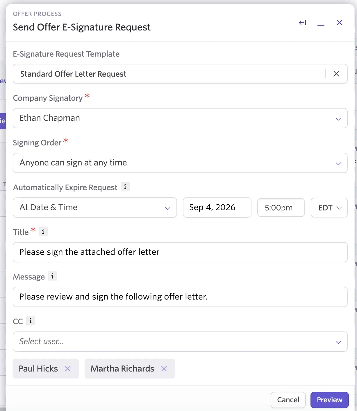 Shows the screen to confirm e-signature request template, signatory, signing order, and messaging to the candidate. Shows the screen to confirm e-signature request template, signatory, signing order, and messaging to the candidate.